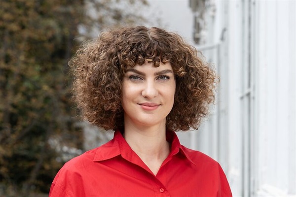 Laura Wiesböck