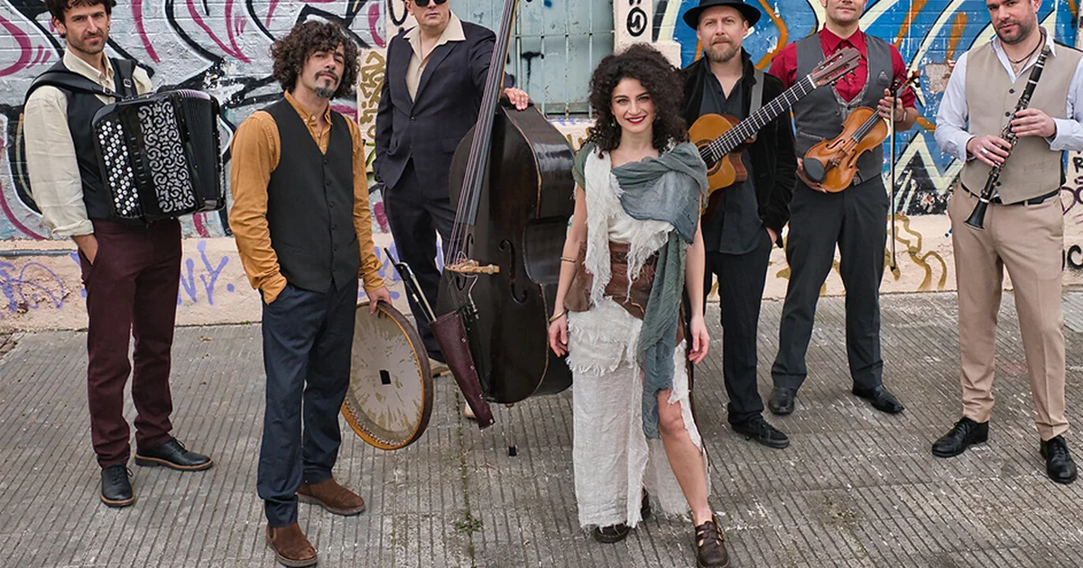 Barcelona Gipsy balKan Orchestra
