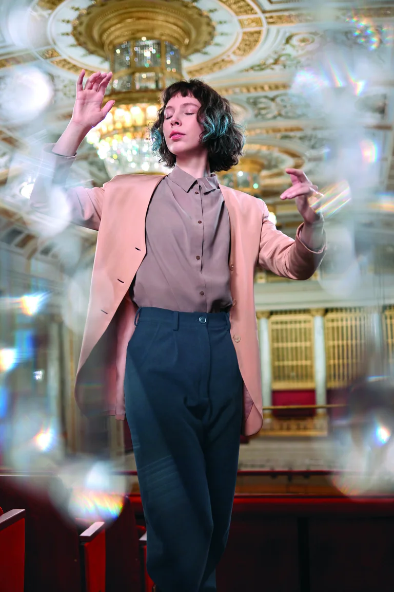Mira Lu Kovacs - Abo Sujet 21-22