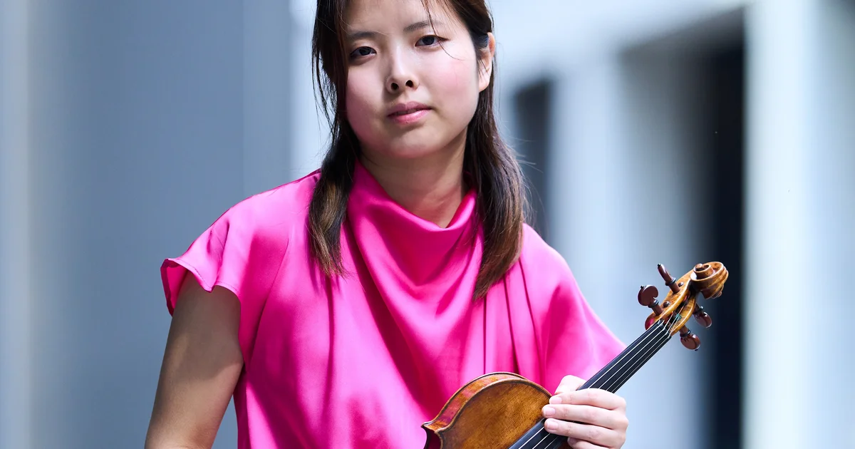Hana Chang, Violine